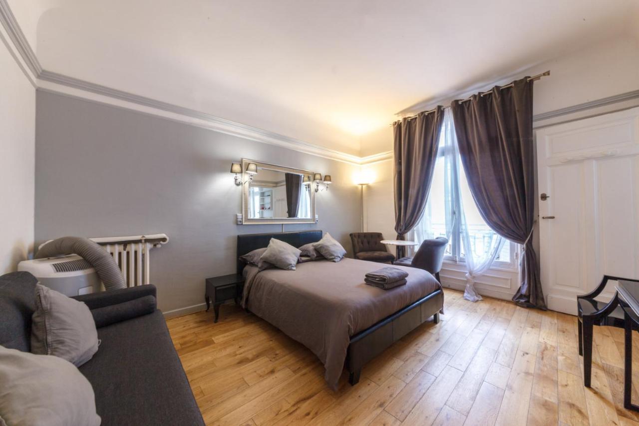 Ferienwohnung Private Studio - Avenue Des Champs-Elysees Paris Exterior foto